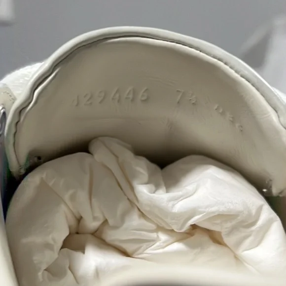 GUCCI SHOES - Picture 6 of 8